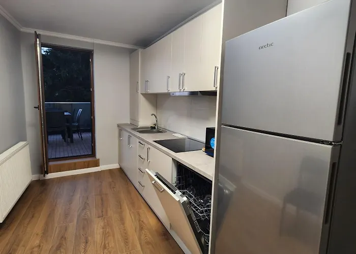 Center -m Apartman *